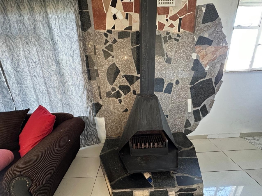 3 Bedroom Property for Sale in Stratford Green Western Cape